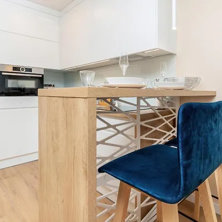 Awanport Zeromskiego By Renters Daire