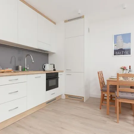 Awanport Zeromskiego By Renters גדינייה