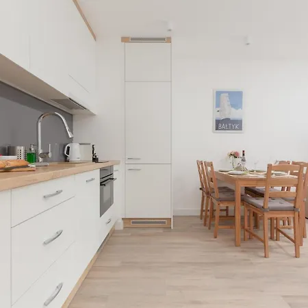 Apartment Awanport Zeromskiego By Renters Gdynia
