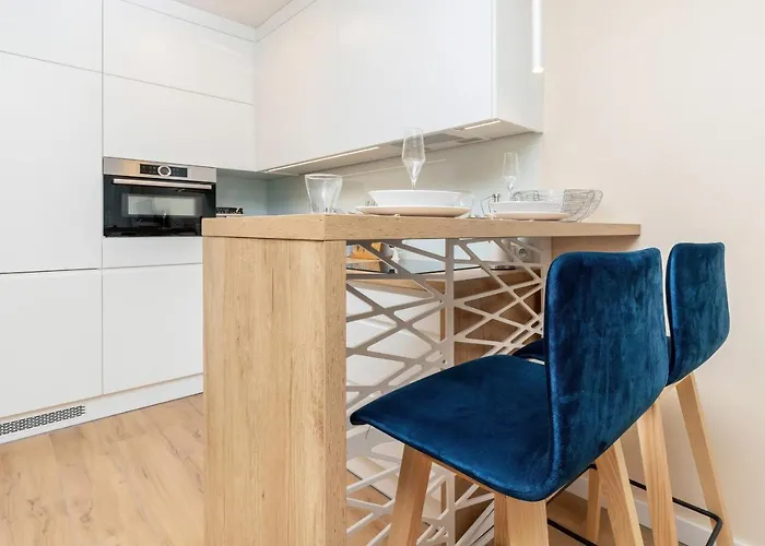 Awanport Zeromskiego By Renters Apartamento