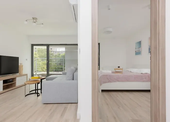 Awanport Zeromskiego By Renters Apartamento